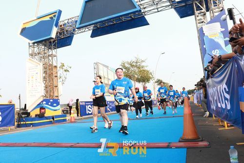 Race photo from ISOPlus Run 2024 Jakarta