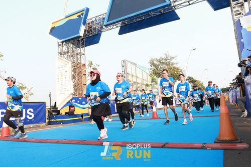 Race photo from ISOPlus Run 2024 Jakarta