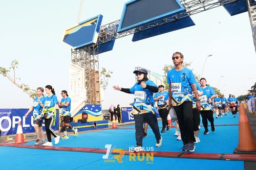 Race photo from ISOPlus Run 2024 Jakarta