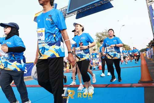 Race photo from ISOPlus Run 2024 Jakarta