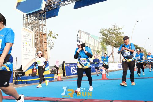 Race photo from ISOPlus Run 2024 Jakarta