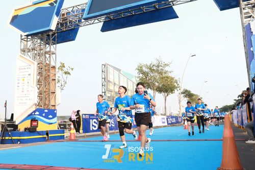 Race photo from ISOPlus Run 2024 Jakarta