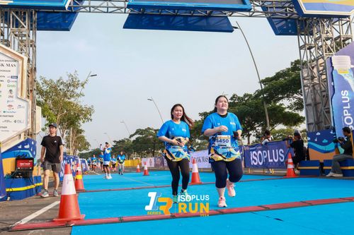 Race photo from ISOPlus Run 2024 Jakarta