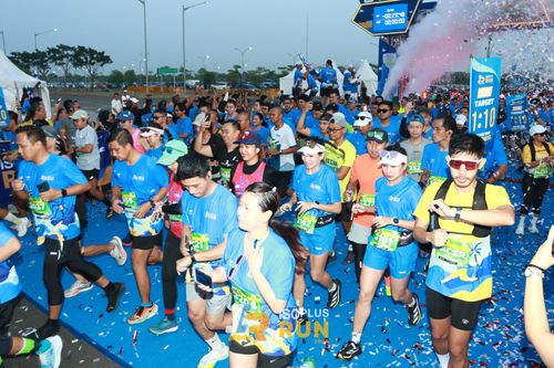 Race photo from ISOPlus Run 2024 Jakarta