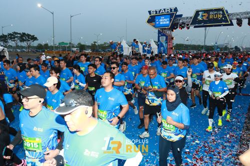 Race photo from ISOPlus Run 2024 Jakarta