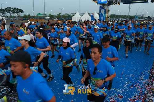 Race photo from ISOPlus Run 2024 Jakarta
