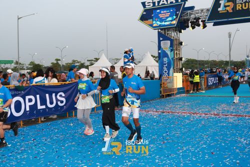 Race photo from ISOPlus Run 2024 Jakarta