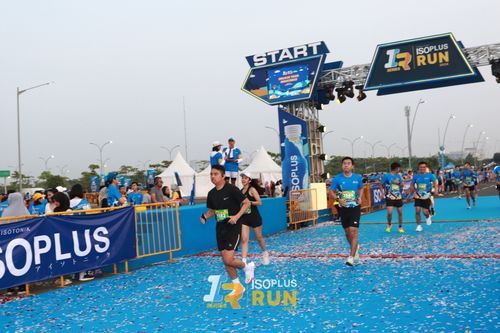 Race photo from ISOPlus Run 2024 Jakarta