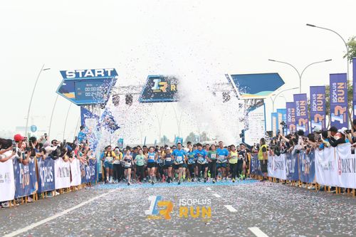 Race photo from ISOPlus Run 2024 Jakarta