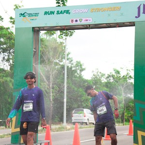Race photo from ARUTMIN BORNEO RUN 2025