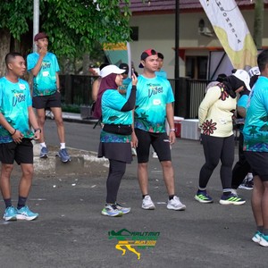 Race photo from VIBES AND STRENGTH CAMP ABR 2025
