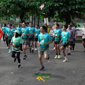 Race photo from VIBES AND STRENGTH CAMP ABR 2025