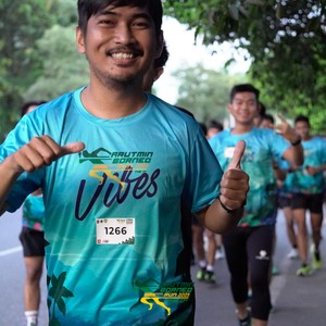 Race photo from VIBES AND STRENGTH CAMP ABR 2025
