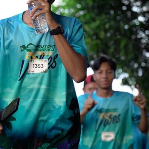 Race photo from VIBES AND STRENGTH CAMP ABR 2025