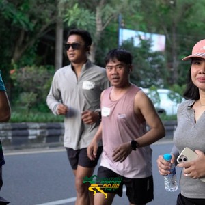 Race photo from VIBES AND STRENGTH CAMP ABR 2025