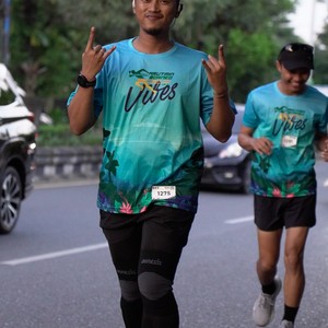 Race photo from VIBES AND STRENGTH CAMP ABR 2025