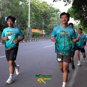 Race photo from VIBES AND STRENGTH CAMP ABR 2025