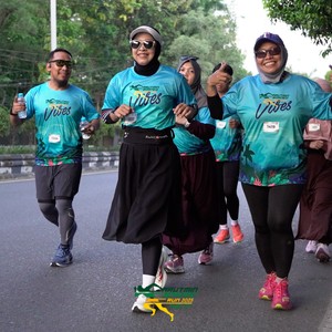 Race photo from VIBES AND STRENGTH CAMP ABR 2025