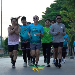 Race photo from VIBES AND STRENGTH CAMP ABR 2025