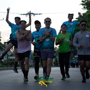 Race photo from VIBES AND STRENGTH CAMP ABR 2025