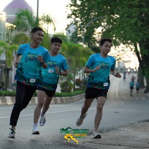 Race photo from VIBES AND STRENGTH CAMP ABR 2025