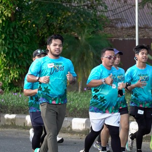 Race photo from VIBES AND STRENGTH CAMP ABR 2025