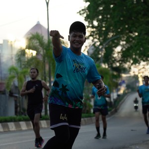 Race photo from VIBES AND STRENGTH CAMP ABR 2025