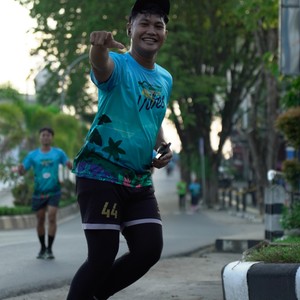 Race photo from VIBES AND STRENGTH CAMP ABR 2025
