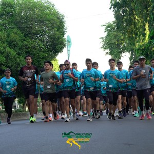 Race photo from VIBES AND STRENGTH CAMP ABR 2025