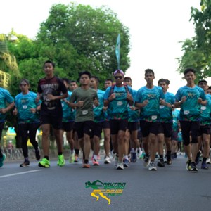 Race photo from VIBES AND STRENGTH CAMP ABR 2025