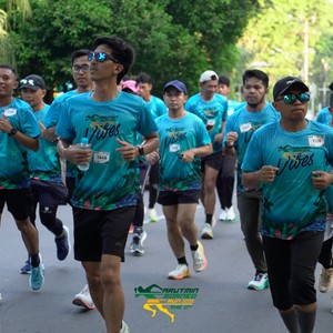 Race photo from VIBES AND STRENGTH CAMP ABR 2025