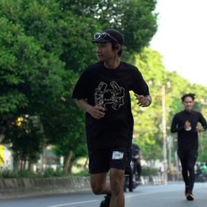 Race photo from VIBES AND STRENGTH CAMP ABR 2025