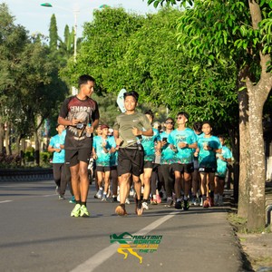Race photo from VIBES AND STRENGTH CAMP ABR 2025