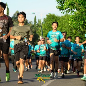 Race photo from VIBES AND STRENGTH CAMP ABR 2025