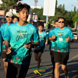 Race photo from VIBES AND STRENGTH CAMP ABR 2025