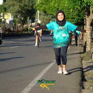 Race photo from VIBES AND STRENGTH CAMP ABR 2025