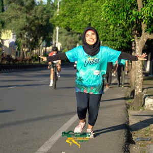 Race photo from VIBES AND STRENGTH CAMP ABR 2025