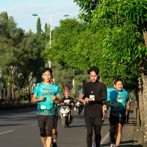 Race photo from VIBES AND STRENGTH CAMP ABR 2025