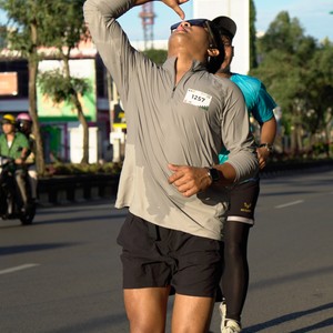 Race photo from VIBES AND STRENGTH CAMP ABR 2025