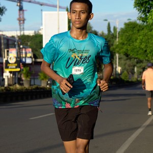 Race photo from VIBES AND STRENGTH CAMP ABR 2025