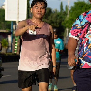 Race photo from VIBES AND STRENGTH CAMP ABR 2025