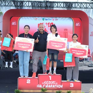 Race photo from KEDIRI HALF MARATHON 2026