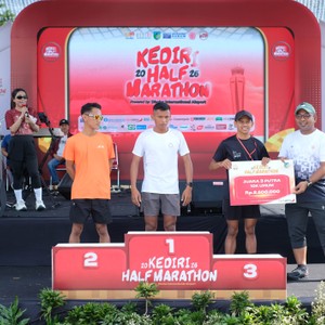 Race photo from KEDIRI HALF MARATHON 2026