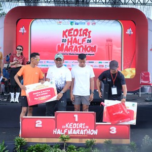 Race photo from KEDIRI HALF MARATHON 2026