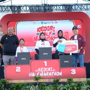 Race photo from KEDIRI HALF MARATHON 2026