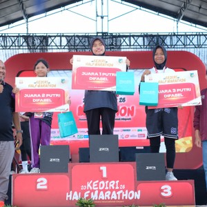 Race photo from KEDIRI HALF MARATHON 2026