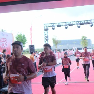 Race photo from KEDIRI HALF MARATHON 2026