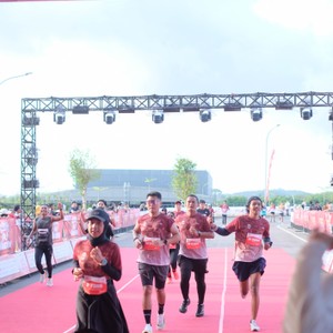 Race photo from KEDIRI HALF MARATHON 2026