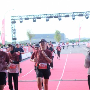Race photo from KEDIRI HALF MARATHON 2026