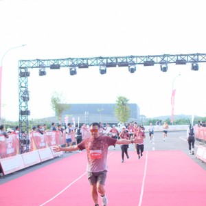 Race photo from KEDIRI HALF MARATHON 2026